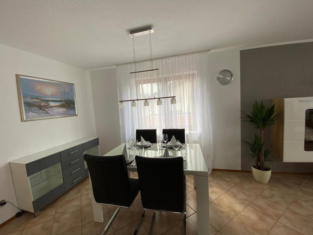 Elviras Apartment Зинген Номер фото